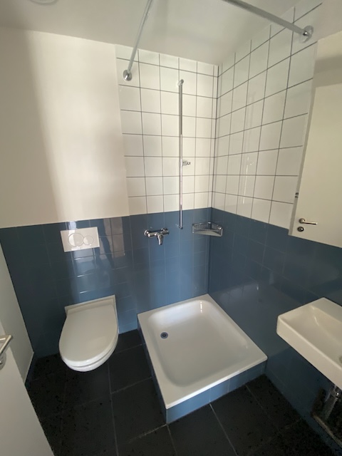 Duschbad bei Zimmer 4N